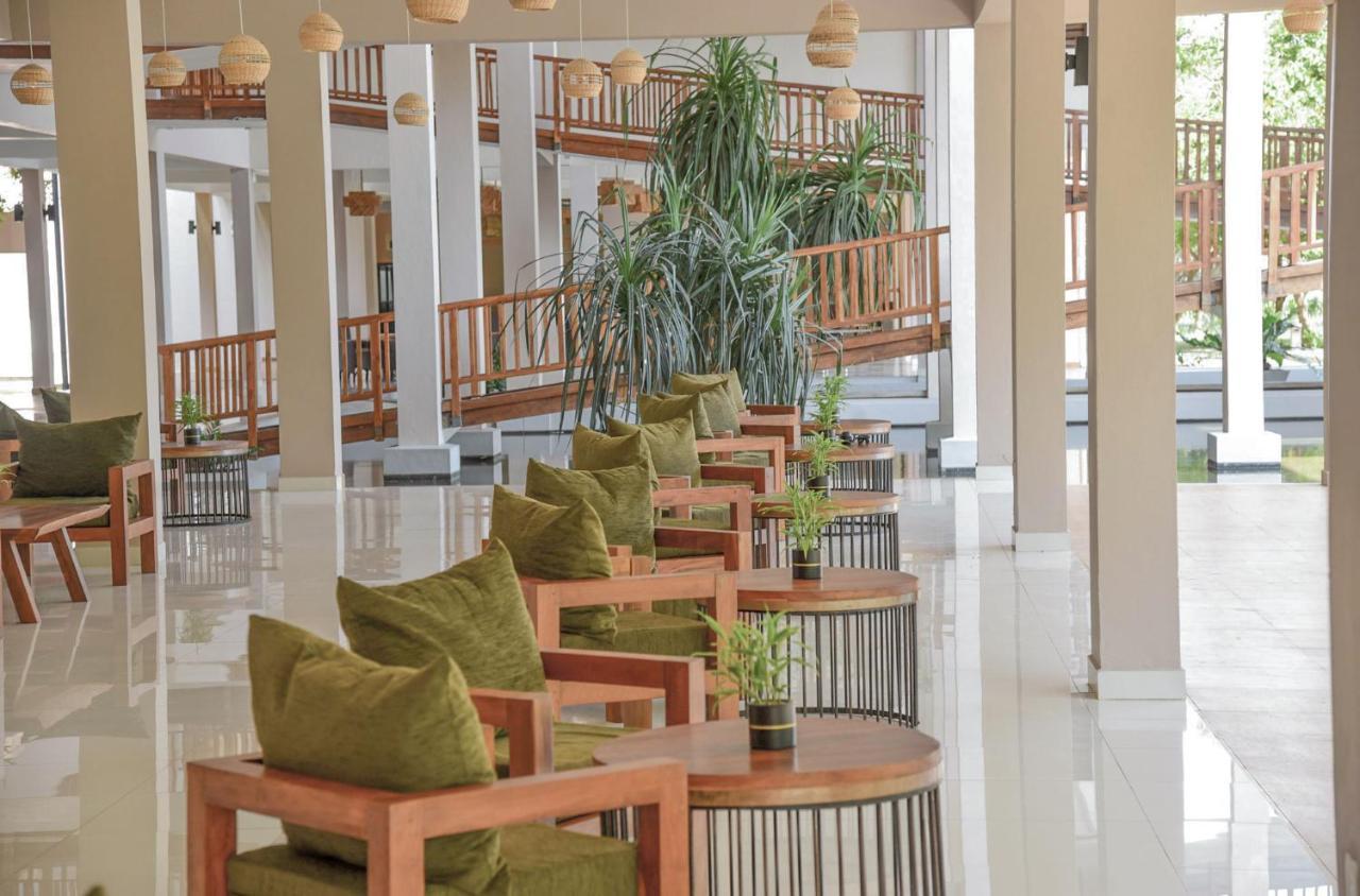 Breeze Pasikudah Hotell Passikudah Exteriör bild