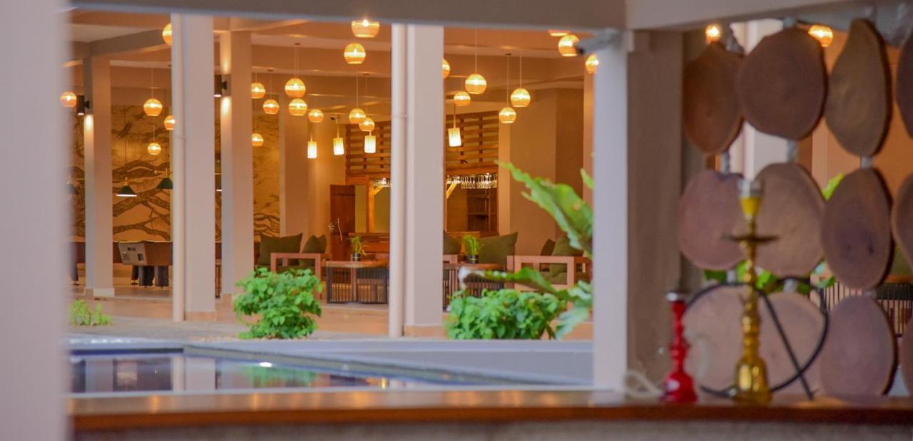 Breeze Pasikudah Hotell Passikudah Exteriör bild